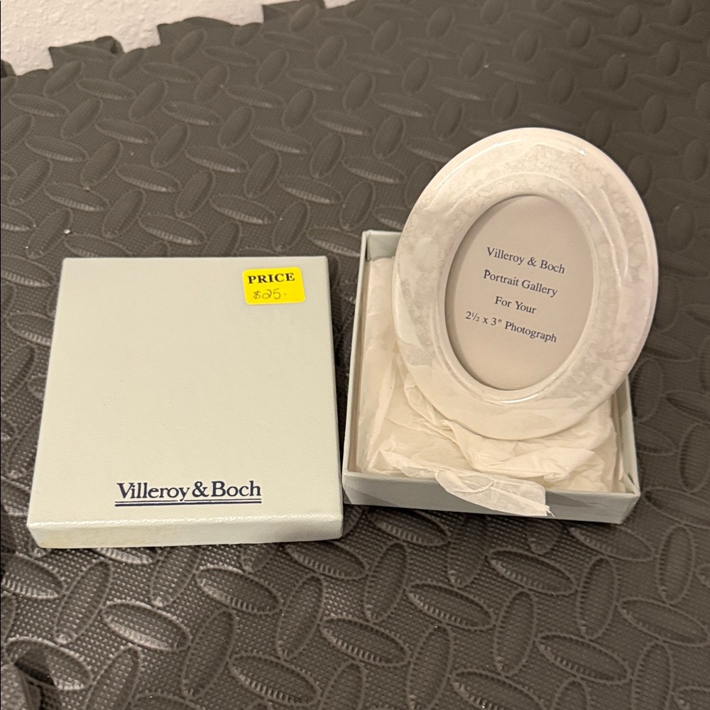 Villeroy & Boch Cream Oval Photo Frame
